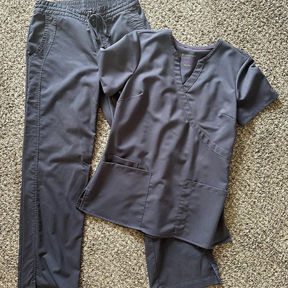 Healing Hands Charcoal Gray Scrub Set